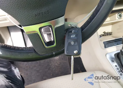 2011 Volkswagen Tiguan Se из США, поврежденный, VIN WVGAV7AX2BW534218